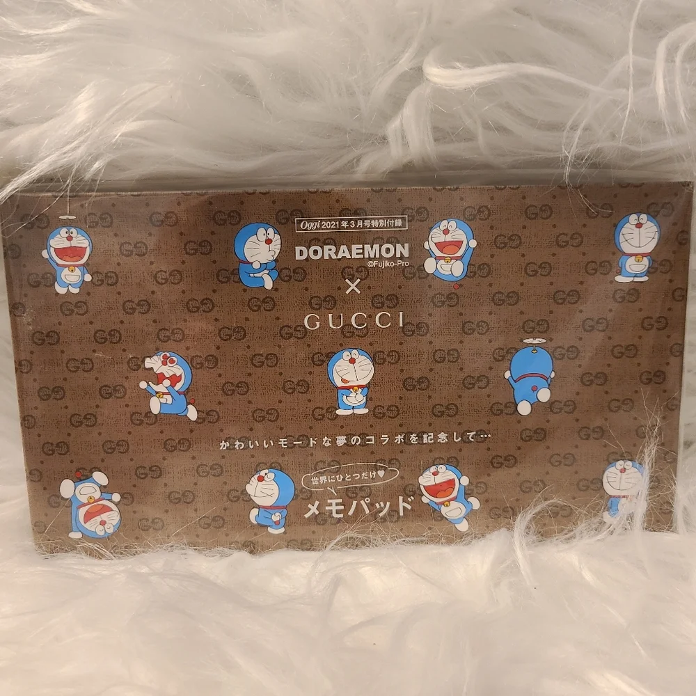 Gucci & Doraemon Special Limited Edition Collaboration Authentic Dual Memo Pads